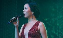 Lệ Quyên đẹp kiêu kỳ 'thôi miên' khán giả Úc