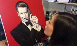 Cô gái nổi tiếng nhờ khả năng vẽ tranh bằng miệng