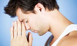 Tôi bịa chuyện chồng em đồng tính để được ngoại tình với em