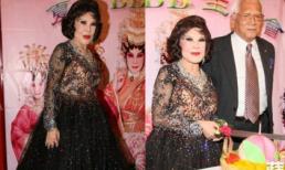 'Thảm họa thẩm mỹ' U90 như diễn hề với váy công chúa