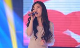 Hương Tràm bất ngờ kín đáo sau án phạt 'phản cảm'