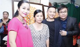 Ốc Thanh Vân 'bế' bụng bầu đi quyên góp ủng hộ Duy Nhân