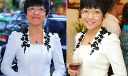 MC Thảo Vân tươi tắn một mình đi sự kiện