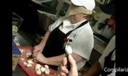 Những đầu bếp có đôi bàn tay 'công nghiệp'