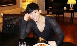 'Đột nhập' chỗ ở 5 sao của Nathan Lee và bạn gái Tây ở Thái