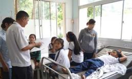 12 học sinh nhập viện sau khi tiêm vắc-xin