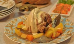 Cuối tuần đổi món với chân giò hầm kiểu Đức