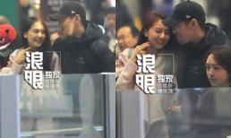 Vợ chồng Cao Viên Viên tình tứ tại sân bay sau đám cưới 