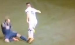 Pha ăn vạ kinh điển nhất lịch sử bóng đá