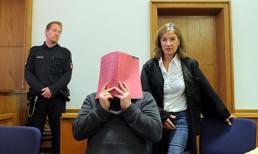 Y tá giết 150 bệnh nhân để giúp họ... hồi sinh gây rúng động