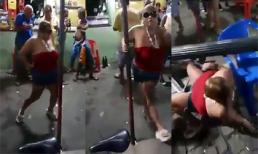 Khi nàng muốn thể hiện tại bữa tiệc