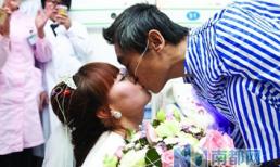 Rơi nước mắt với những chuyện tình nơi bệnh viện