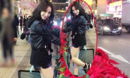 Liễu Nham mặc quần short khoe dáng giữa trời lạnh căm căm