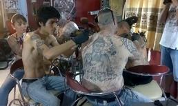 Khi thợ xăm hết việc