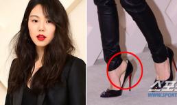 Kim Min Hee bị soi đi giày rộng tới dự sự kiện