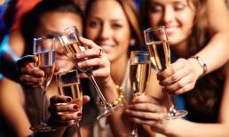 Cách uống rượu, bia ít gây hại sức khỏe trong kỳ nghỉ