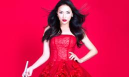 Tinna Tình buông vai trần gợi cảm đón Noel