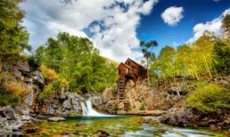 Những ngôi nhà xa xôi và đơn độc nhất hành tinh  