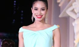 Á hậu Phạm Hương rạng ngời với style nền nã