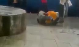 Đừng đùa với chị