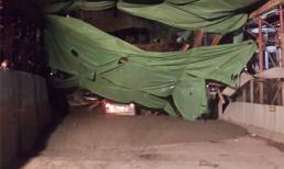 Hà Nội: Sập giàn giáo đường sắt trên cao, ô tô bị đè bẹp