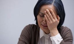 Bị mẹ chồng ghẻ lạnh vì tội chậm sinh con