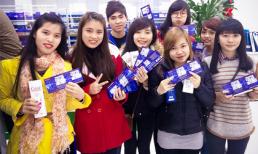 Hàng loạt người hâm mộ đến nhận vé chương trình YC2015 tại Yamaha Town