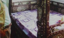 Giường của đại gia L&#234; &#194;n &quot;l&#233;p vế&quot; trước giường C&#244;ng tử Bạc Li&#234;u