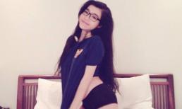 Elly Trần nóng bỏng trong phòng ngủ