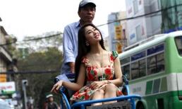 Sự tương phản giữa DJ ngực đẹp nhất VN và người đạp xích lô