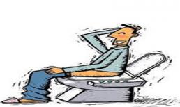 Suýt chết vì nhét trái bí đao vào hậu môn