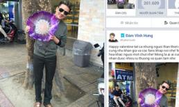 Đàm Vĩnh Hưng tạo dáng với hoa lạ trong ngày Valentine