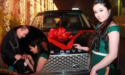 "Bạn gái tin đồn" lái xe 5 tỷ đeo nhẫn cầu hôn Cao Thái Sơn