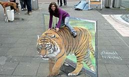 Đừng tin vào mắt bạn