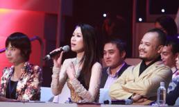 Hoa hậu Dương Thùy Linh bị chê học dốt hơn học sinh lớp 12