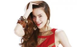 Các bước tô son đỏ nổi bật như Hồ Ngọc Hà