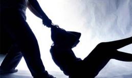 Vợ giúp chồng hiếp dâm hàng chục thiếu nữ