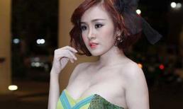 Xuân về bàn chuyện hot girl Việt miệt mài… khoe thân