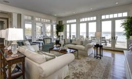 Ngắm căn biệt thự hướng biển 'sang chảnh' ở Mỹ