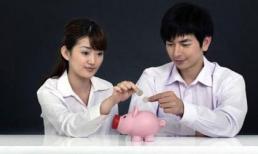 Người mình đã nghèo còn không tiết kiệm