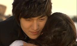 8 kiểu tình đầu trong phim Hàn Quốc