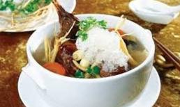 Tổ yến giúp “cải lão hoàn đồng”