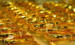 Giá vàng tăng chậm chạp 