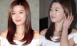 Jeon Ji Hyun khoe vai thon gợi cảm tại sự kiện