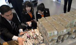 Mua ô tô bằng cả núi tiền lẻ