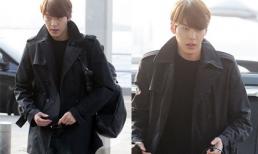 Mỹ nam Kim Woo Bin mặc "chất lừ" đi dự Fan meeting