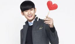 Ngây ngất với vẻ điển trai và nụ cười duyên của Kim Soo Hyun