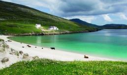 Ngộp thở vẻ đẹp thần thoại của Outer Hebrides