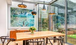 Nhà phố gây thèm vì phòng ăn bằng kính
