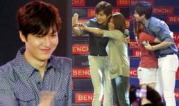 Lee Min Ho chụp ảnh và ôm fan thân thiện trên sân khấu